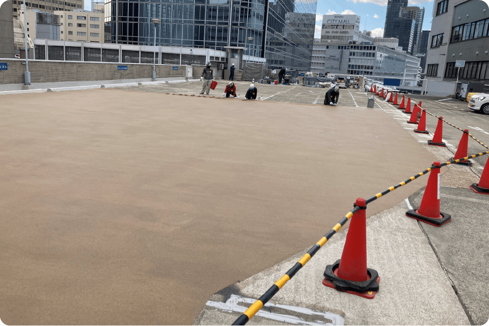 屋上・立体駐車場の防水改修工事の施工前